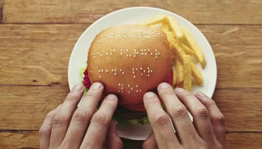 Hambúrgueres em braile permitem a deficientes visuais “ler” o que comem
